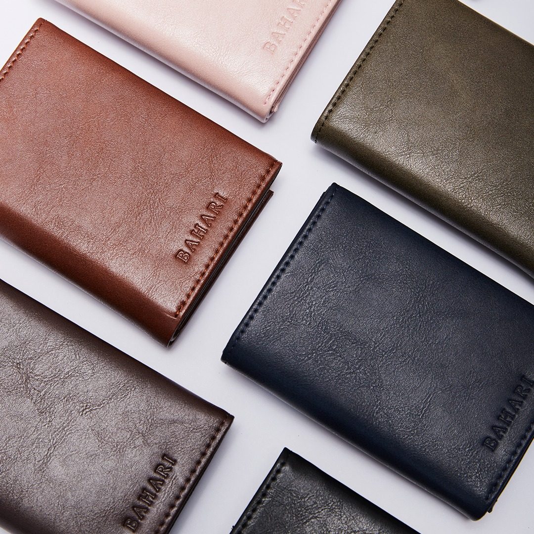 Billeteras BAHARI en distintos colores