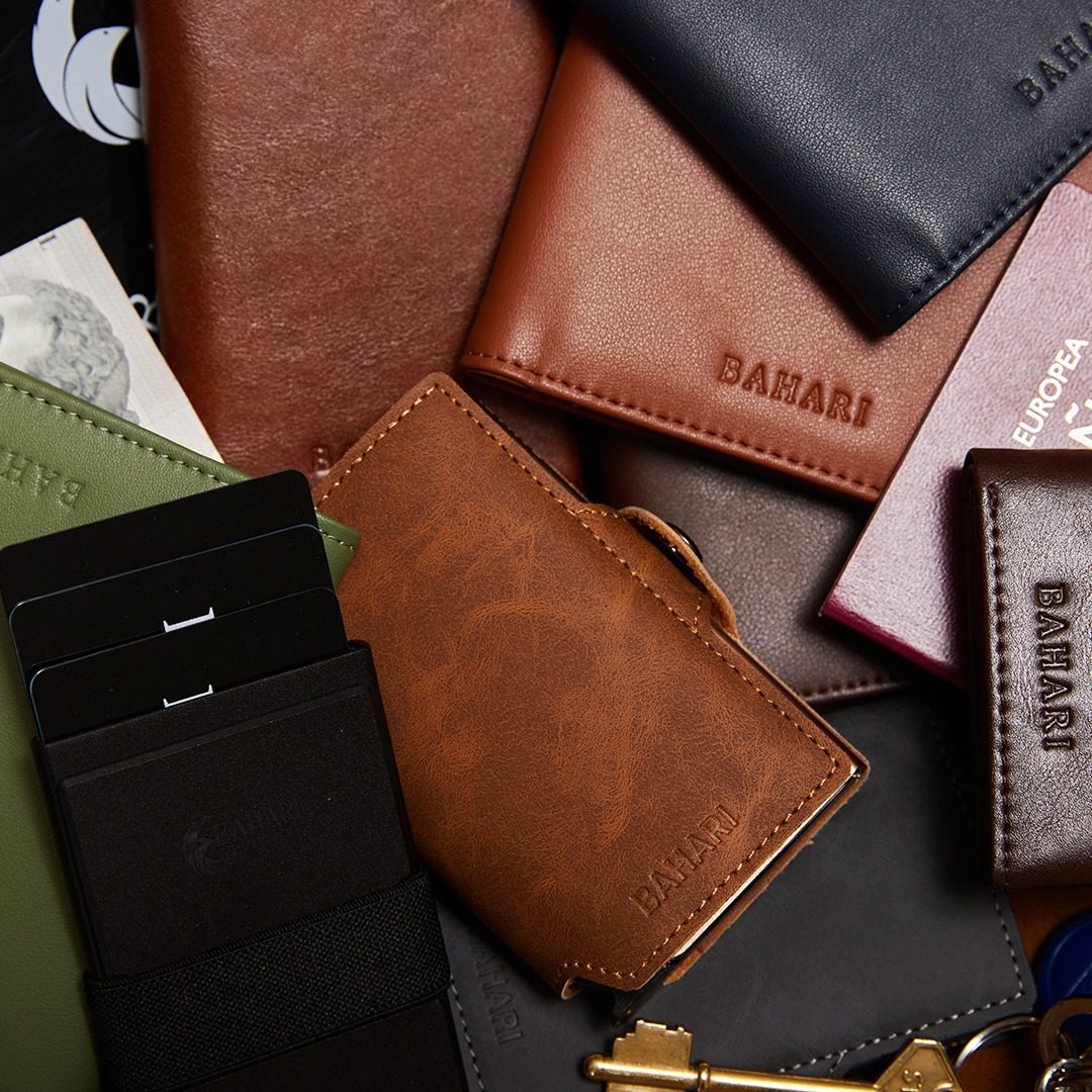Colección de billeteras y accesorios BAHARI